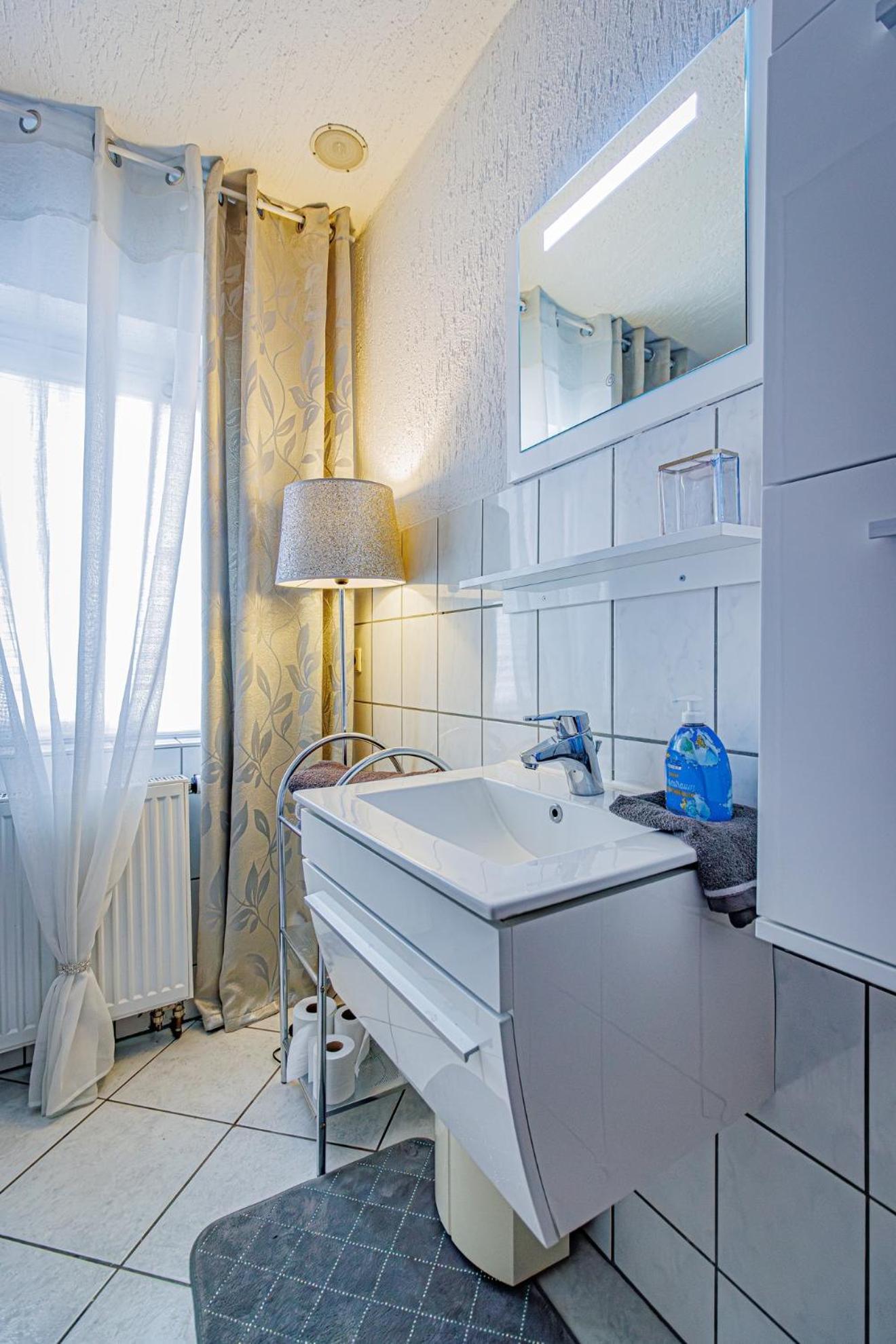 Wohnen Ueber Einem Mediterranen Restaurant,Apartment 2 Oder 3 Лейпциг Экстерьер фото